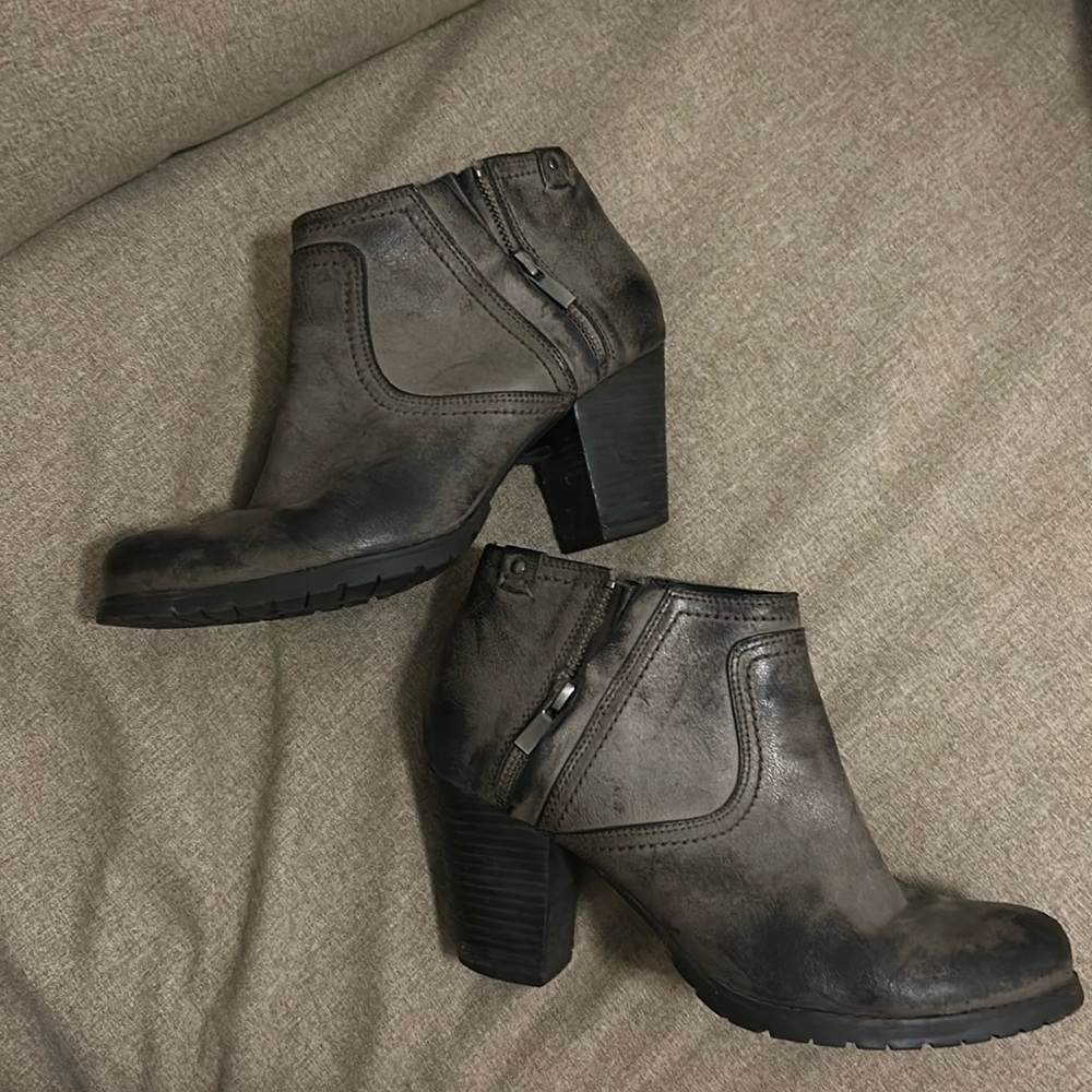 Clark booties, size 8.5